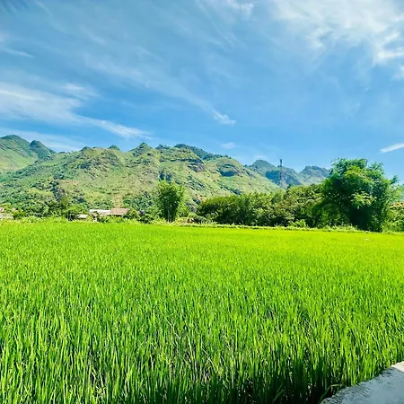 Du Gia Field View Homestay Làng Cac Exterior photo