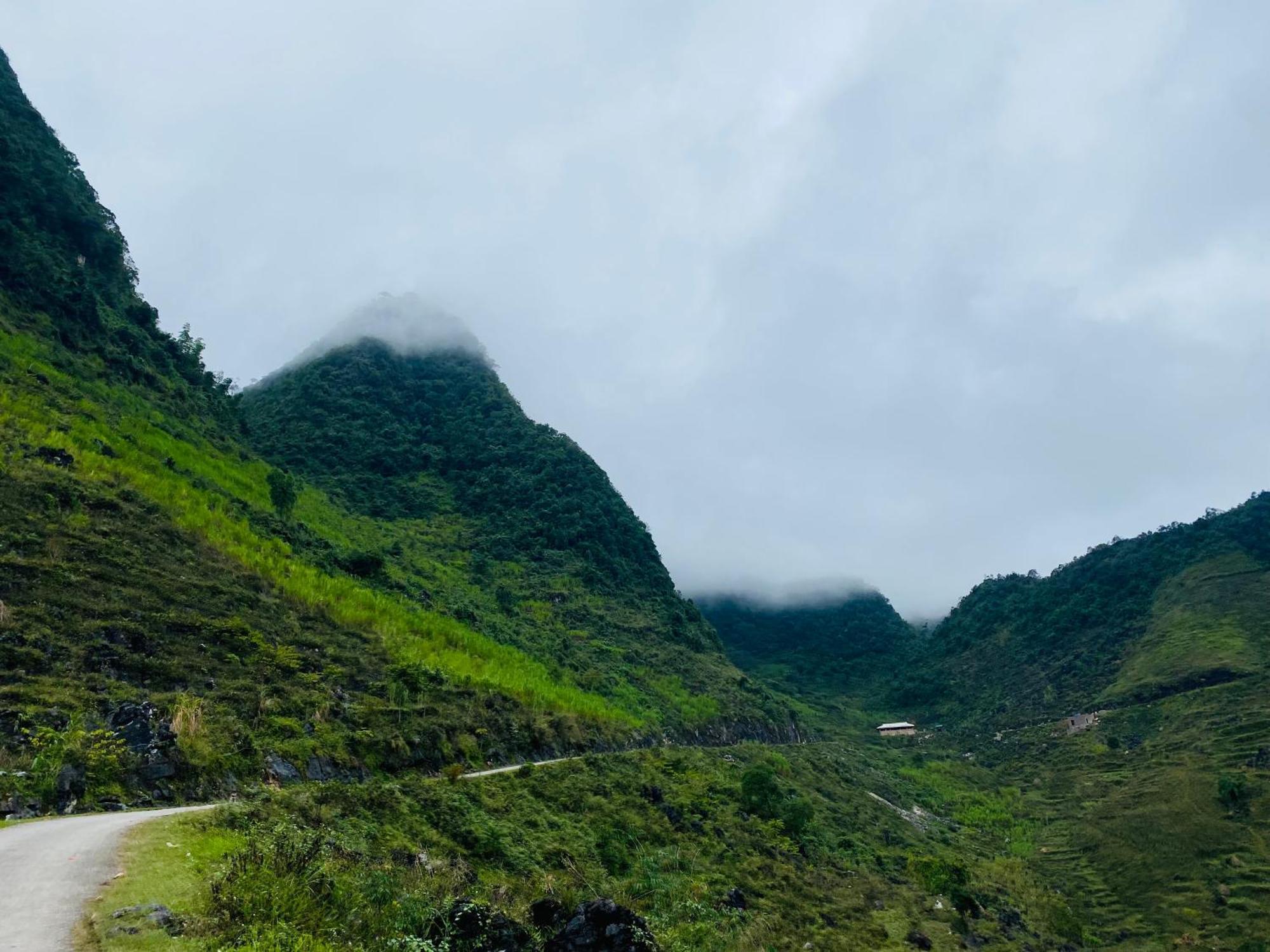 Homestay Du Gia Field View Lang Cac