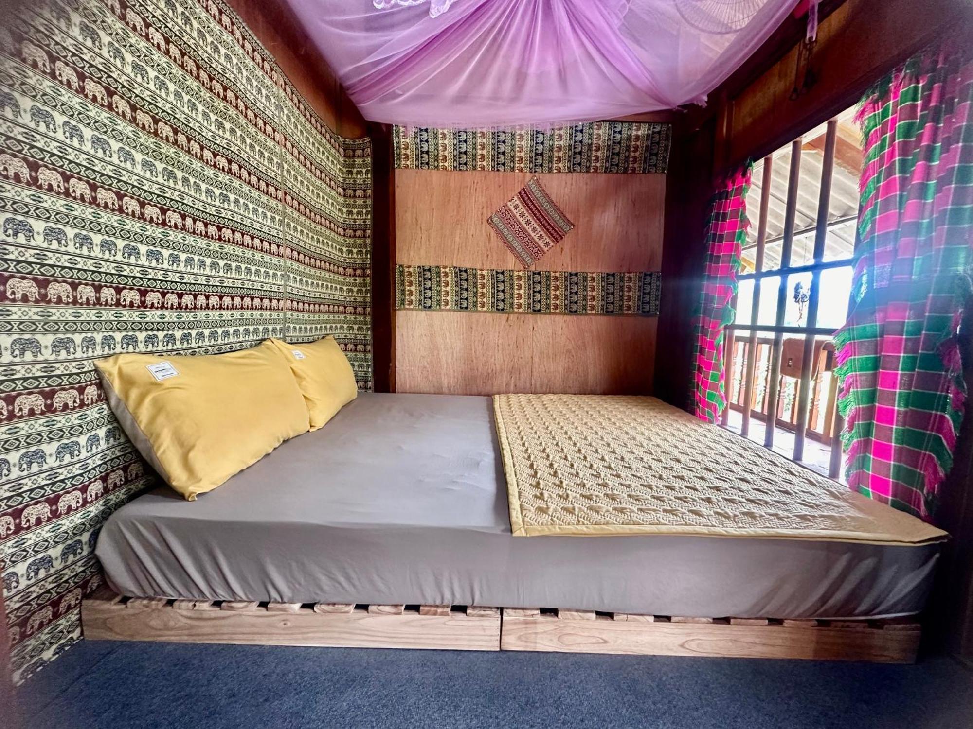 Homestay Du Gia Field View