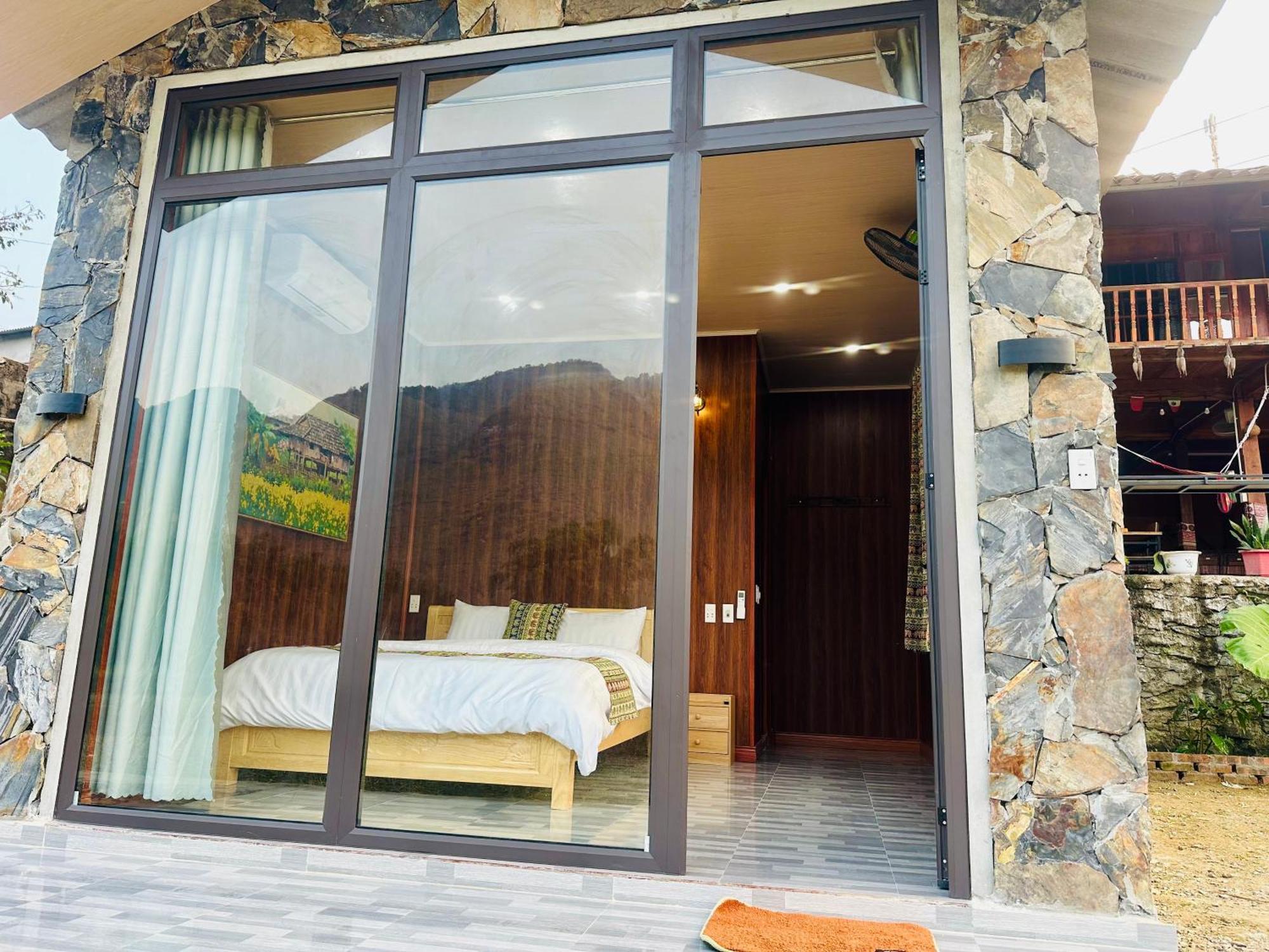Homestay Du Gia Field View Lang Cac